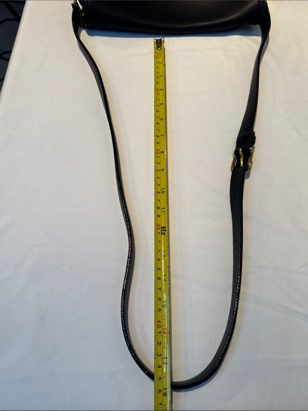 Coach Vintage Black Leather Crossbody with Gold Turnlock 9790 - Picture 15 of 16